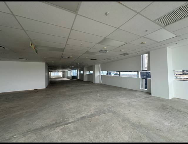 1,750M² OFFICE TO LET IN SANDTON CENTRAL